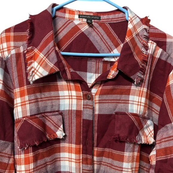 Signature Studios Button Down Long Sleeve Flannel Shirt-Size XL-Collared - Picture 6 of 8